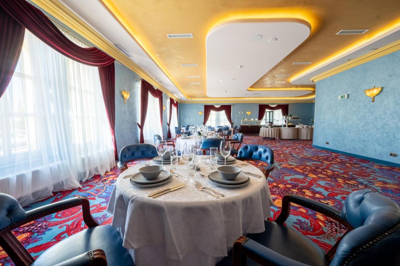 Imperial Casino Strazny Hotel Εξωτερικό φωτογραφία