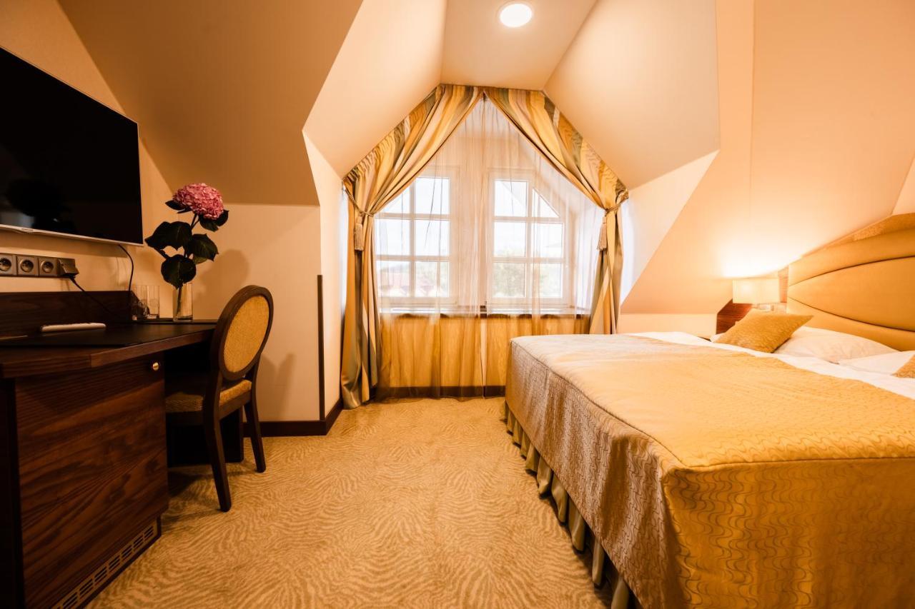 Imperial Casino Strazny Hotel Εξωτερικό φωτογραφία