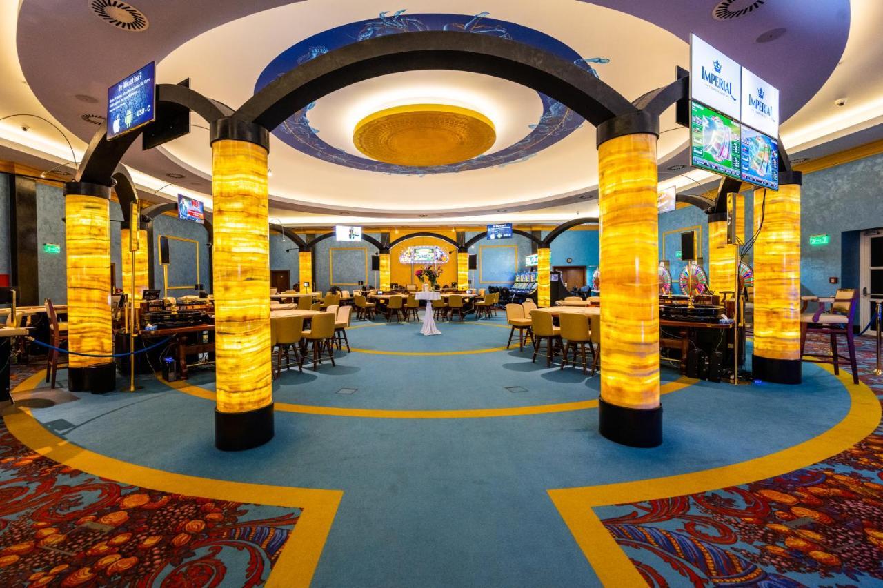 Imperial Casino Strazny Hotel Εξωτερικό φωτογραφία