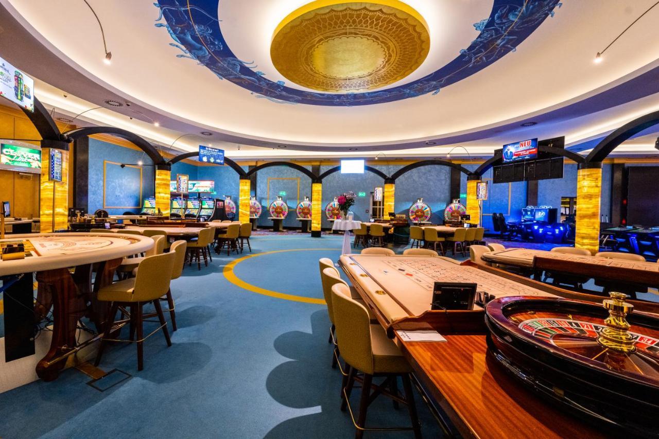 Imperial Casino Strazny Hotel Εξωτερικό φωτογραφία