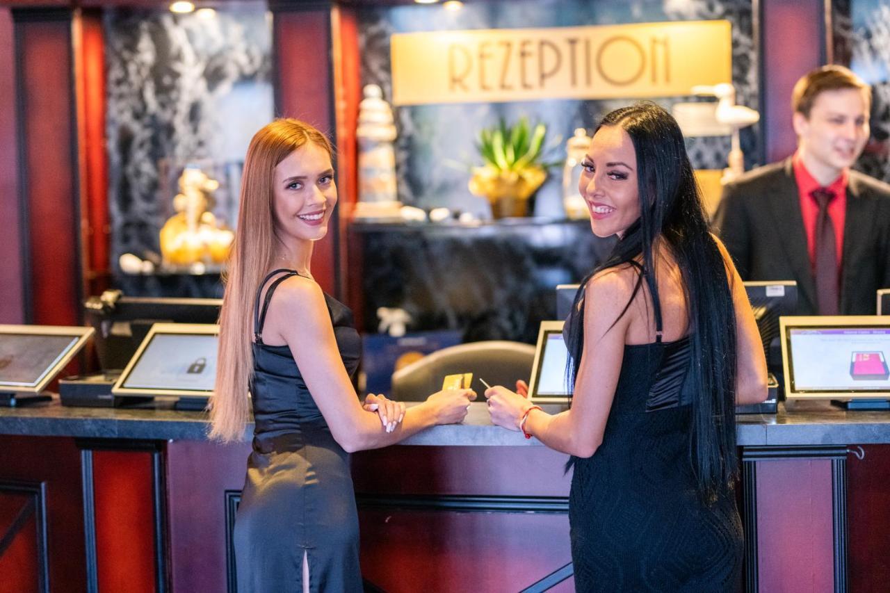 Imperial Casino Strazny Hotel Εξωτερικό φωτογραφία